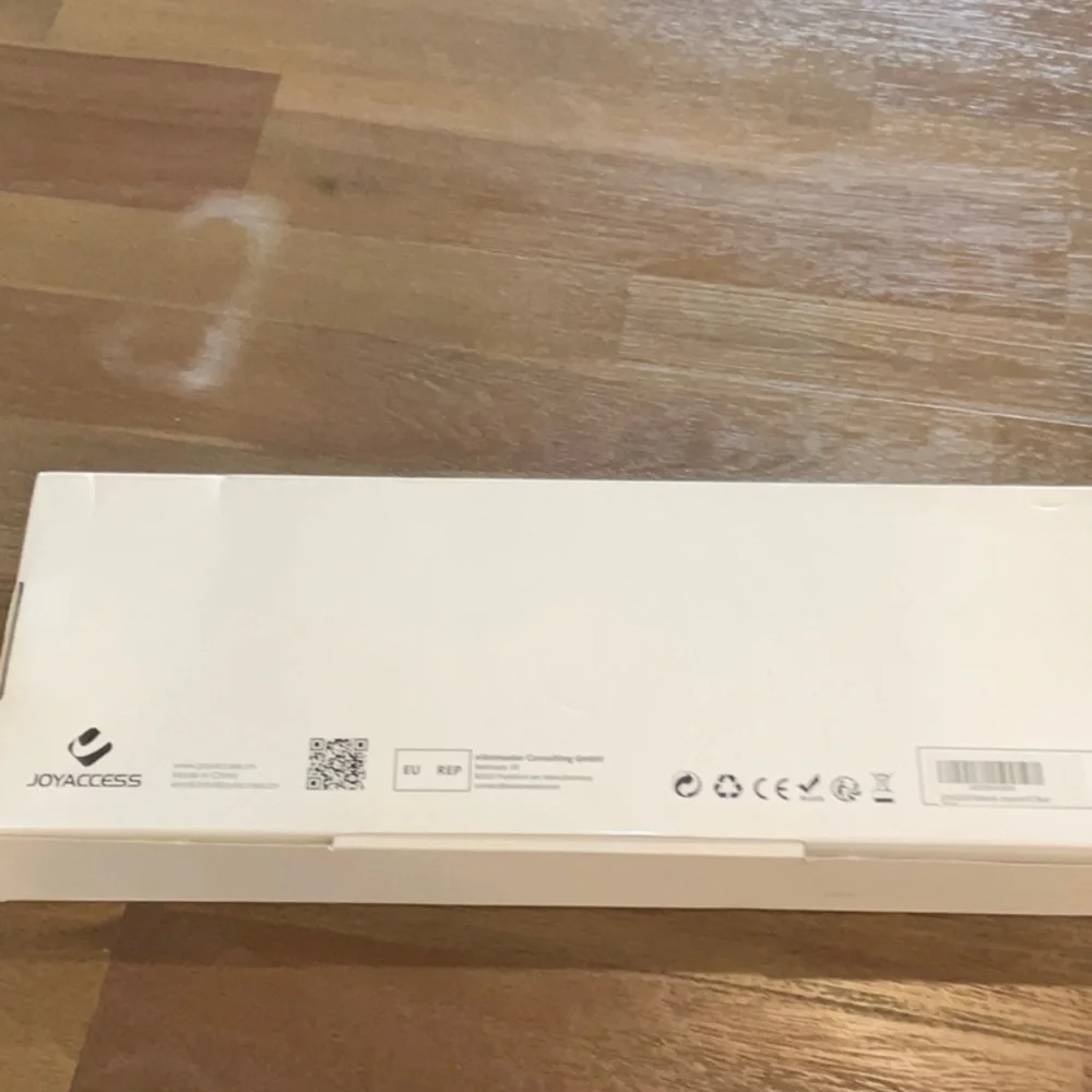White Wireless Keyboard and Mouse Combo